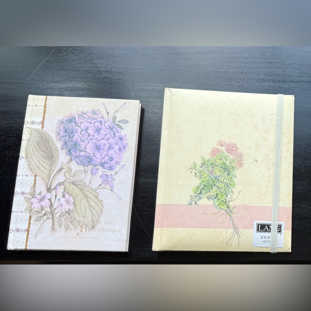 Floral Notebooks Set and Pens